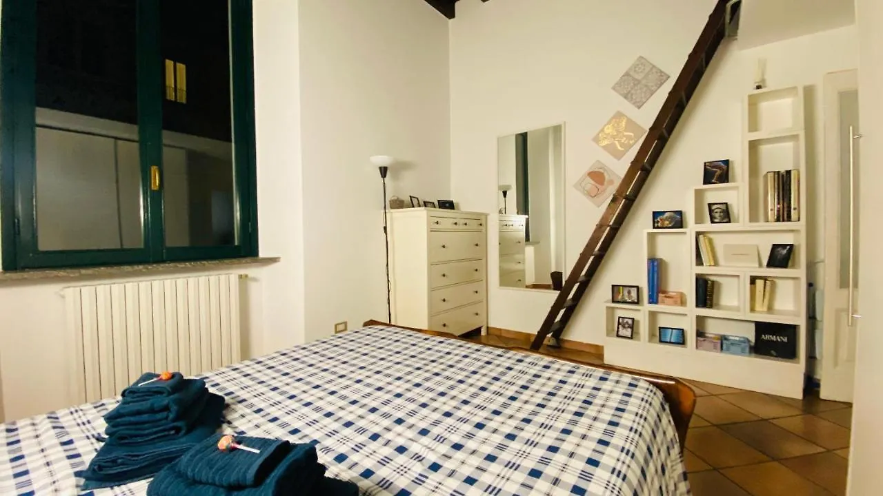 Sweet Apartment Milano Navigli S1  Mediolan