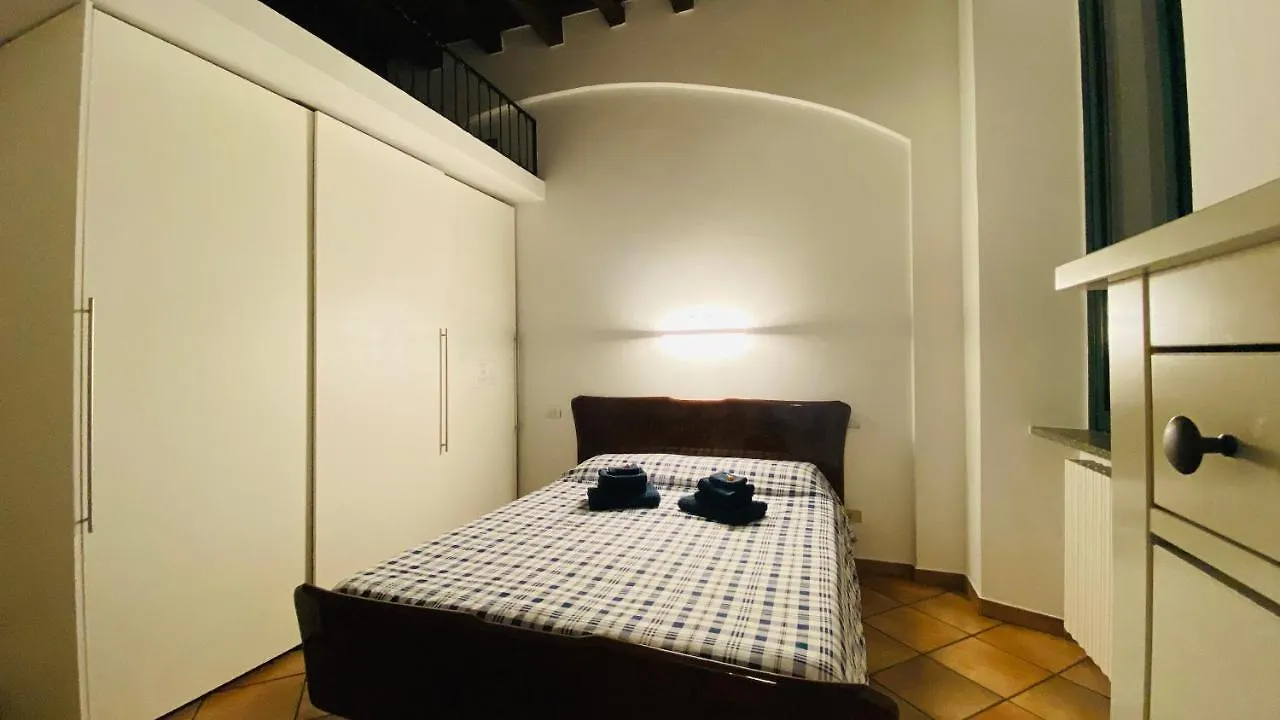 Sweet Apartment Milano Navigli S1 Mediolan